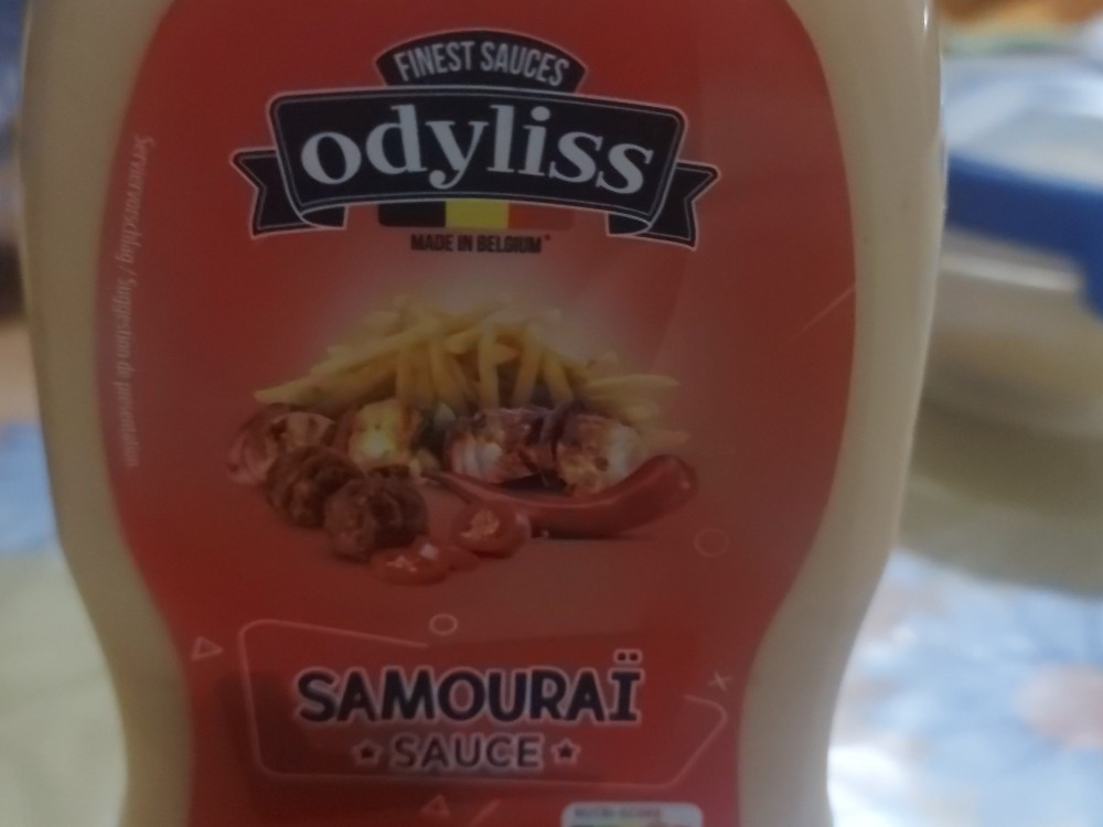 Hochgeladen von: amieloua