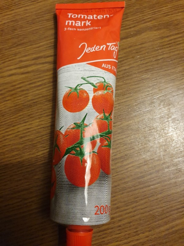 Tomatenmark, 3-fach konzentriert von Pummelfloh | Hochgeladen von: Pummelfloh