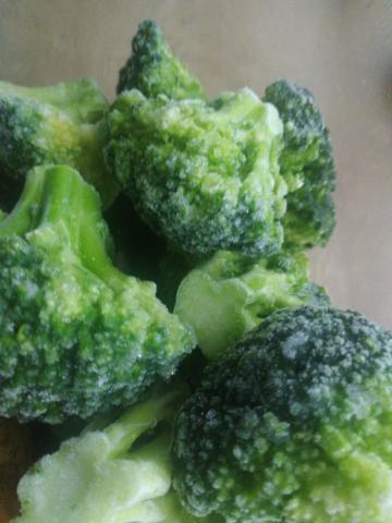 Broccoli Röschen, erntefrisch tiefgefroren von JPH | Hochgeladen von: JPH