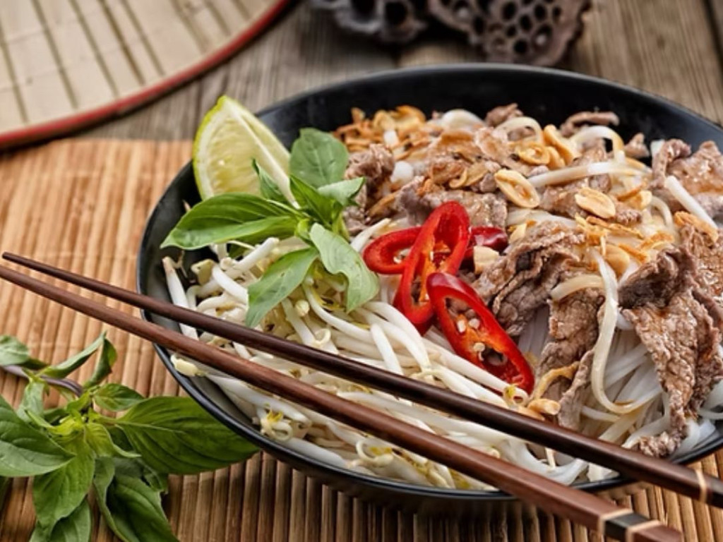 Phở Xào Bò von StillerHas | Hochgeladen von: StillerHas Phở Xào Bò von StillerHas | Hochgeladen von: StillerHas