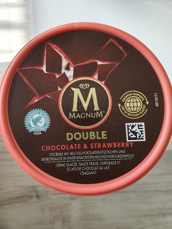 Magnum im Becher, Double Chocolate & Strawberry von Michael1 | Hochgeladen von: Michael175