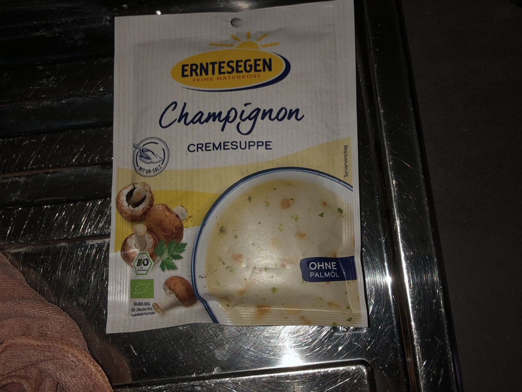 Hochgeladen von: Tortee