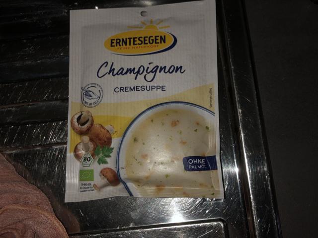Hochgeladen von: Tortee