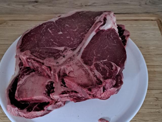 Hochgeladen von: Nasdera