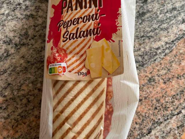 Lidl Panini, Peperoni, Salami von maxvitzthum316 | Hochgeladen von: maxvitzthum316