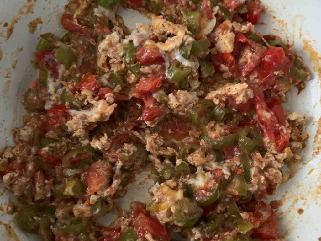 Menemen 3 M Eier, scharfer Peperoni und 1 Tomate von oemerys | Hochgeladen von: oemerys