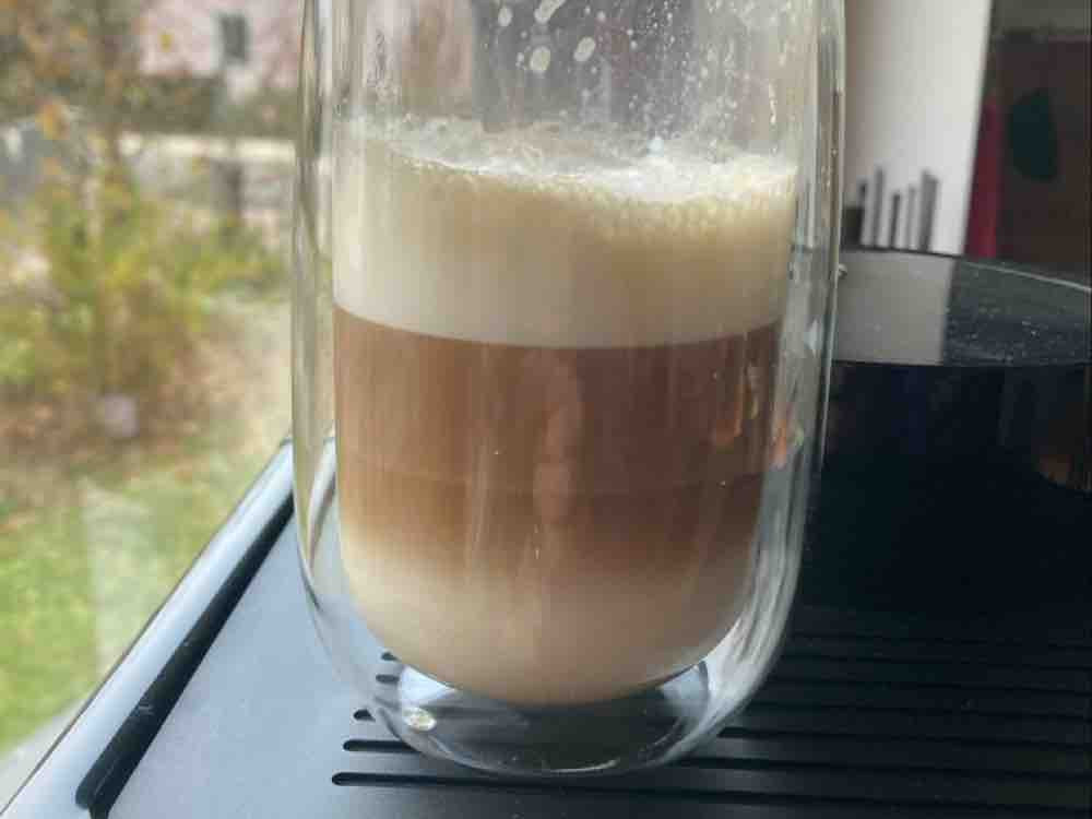 Latte Macchiato, mit Milch 3,5% von Miri1611 | Hochgeladen von: Miri1611