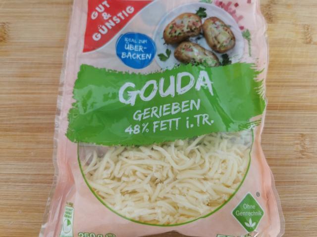 gouda gerieben von Sarai | Hochgeladen von: Sarai