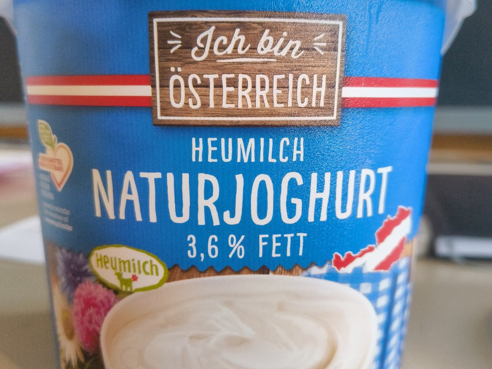 Ich bin Österreich Naturjoghurt, Heumilch, 3,6% von Caroq | Hochgeladen von: Caroq Ich bin Österreich Naturjoghurt, Heumilch, 3,6% von Caroq | Hochgeladen von: Caroq