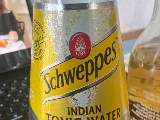 Tonic Water von oliverpolzin | Hochgeladen von: oliverpolzin