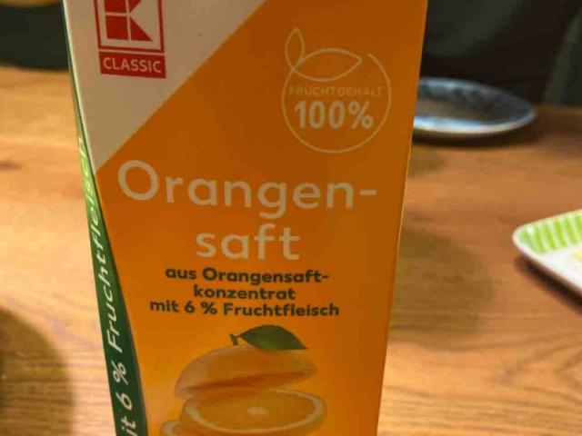 Orangensaft, aus Orangensaftkonzentrat, mit 6% Fruchtfleisch von | Hochgeladen von: anjaschmi