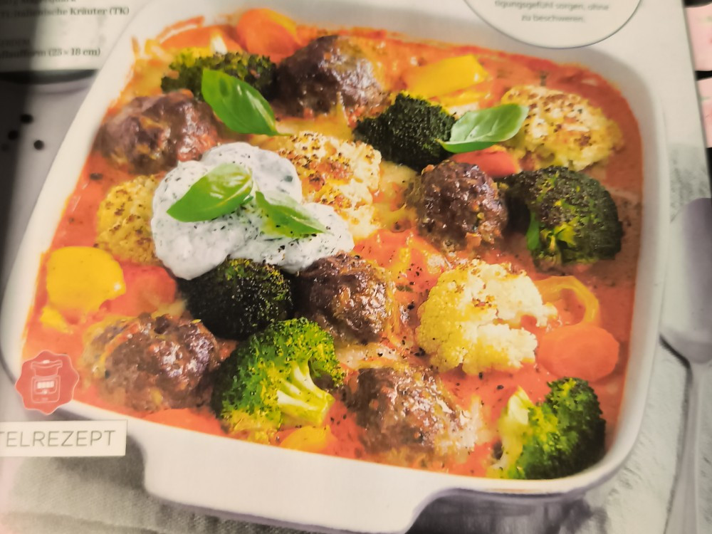 Hochgeladen von: AnniSch97