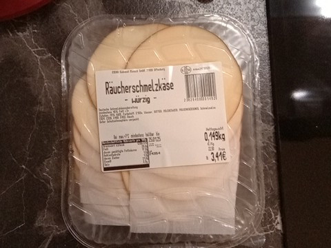 Räucherschmelzkäse würzig von Rainer137 | Hochgeladen von: Rainer137