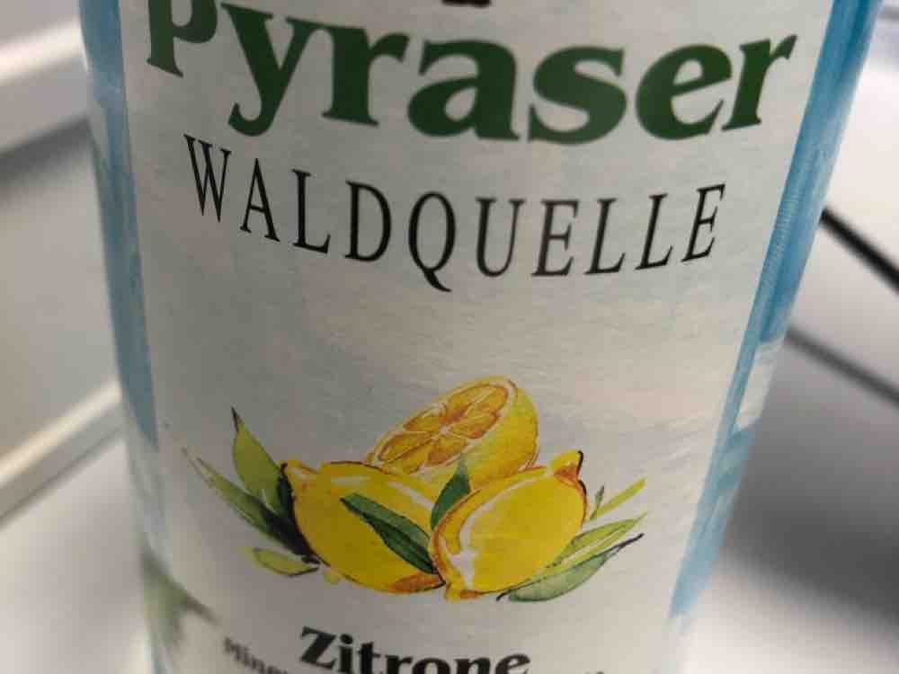Pyraser Waldquelle, Zitrone von vvaanneessaa | Hochgeladen von: vvaanneessaa