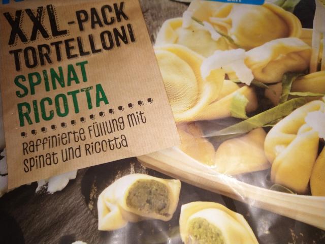 Tortelloni, Spinat Ricotta von VillaKunterbunt | Hochgeladen von: VillaKunterbunt