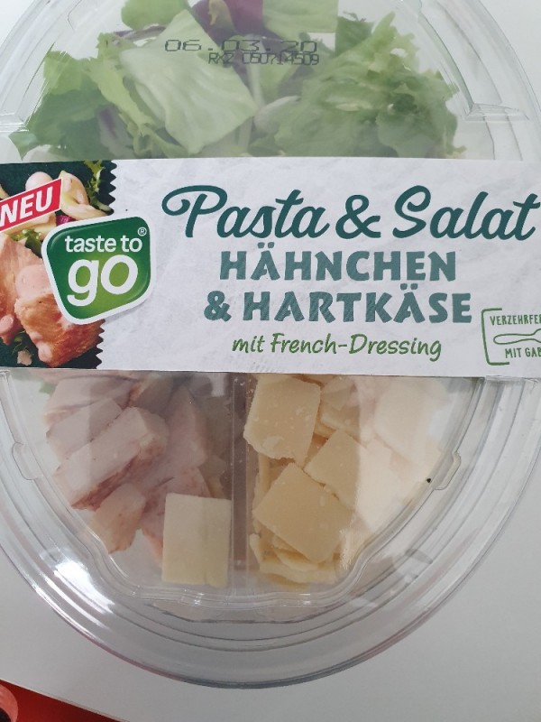 Pasta &Salat, Hähnchen und Hartkäse von Nic1991 | Hochgeladen von: Nic1991