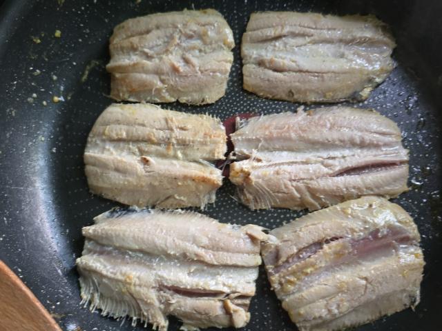 Sardellenfilets von michaelffm | Hochgeladen von: michaelffm Sardellenfilets von michaelffm | Hochgeladen von: michaelffm