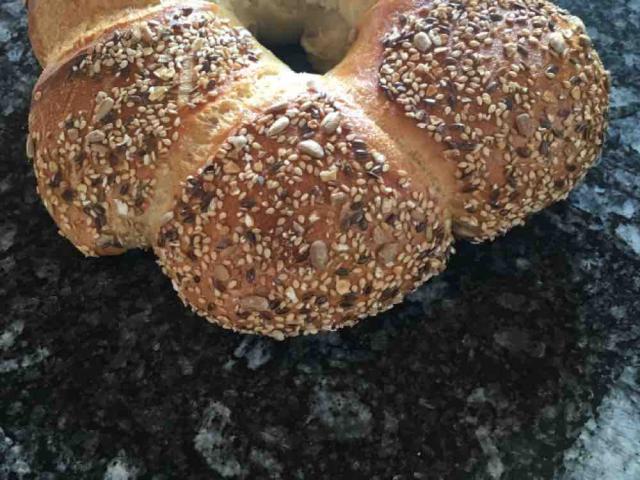 Partykranz Mehrkorn, Brot von Coffeejunkie | Hochgeladen von: Coffeejunkie