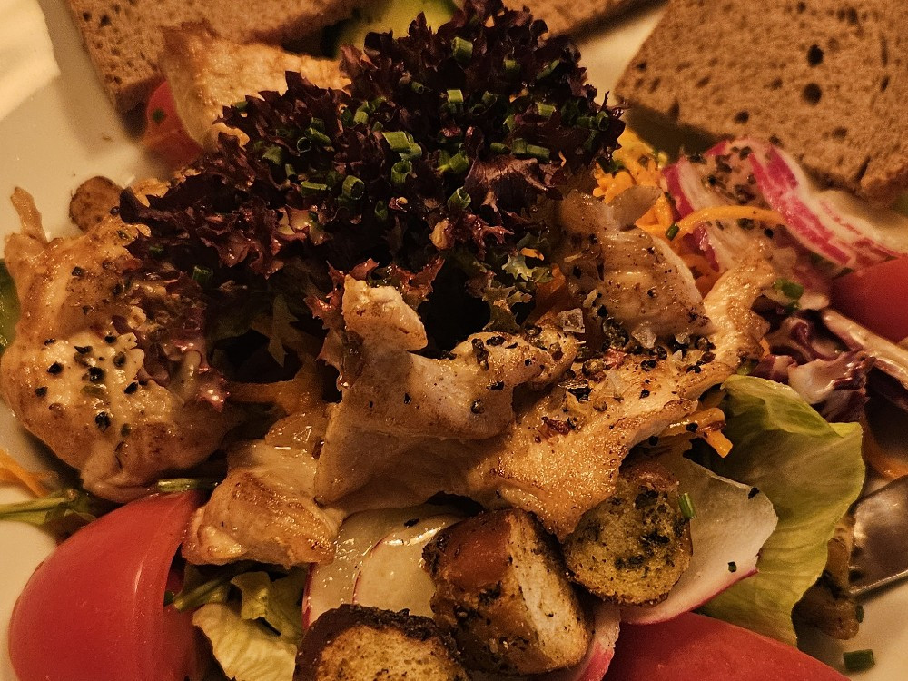 Hofbräu Salat von Jonas.lpt | Hochgeladen von: Jonas.lpt Hofbräu Salat von Jonas.lpt | Hochgeladen von: Jonas.lpt