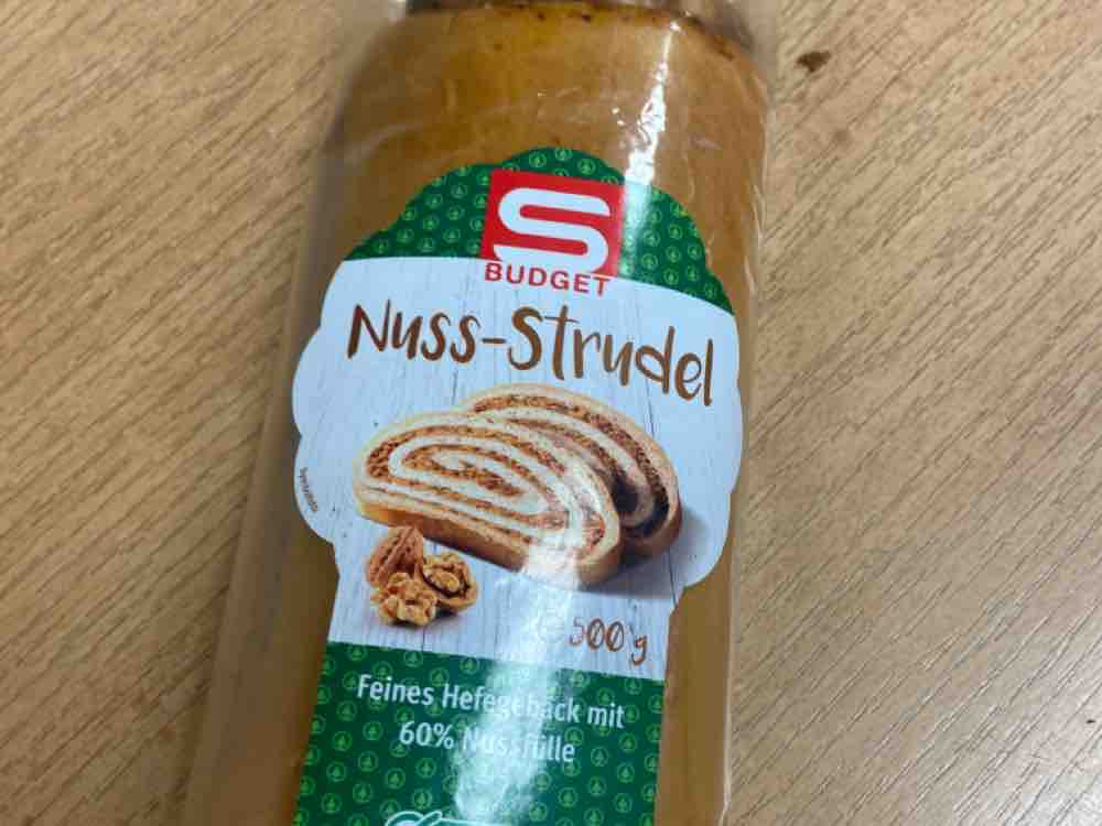 Nuss-Strudel, 60 % Nussfülle von Marco1981 | Hochgeladen von: Marco1981