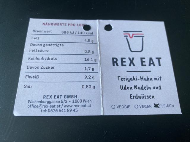 Rex Eat: Teryaki-Huhn mit Udun-Nudeln und Erdnüssen | Hochgeladen von: chriger