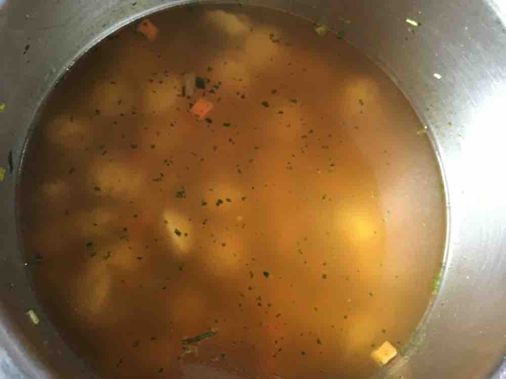 Tütensuppe   Muschelsuppe, Wasser von Sina333 | Hochgeladen von: Sina333