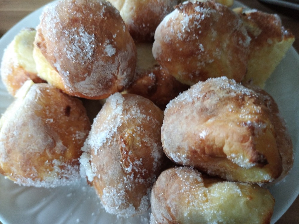 Selbstgemacht, Quarkbällchen aus der Heißluftfriteuse, Quark, Mehl