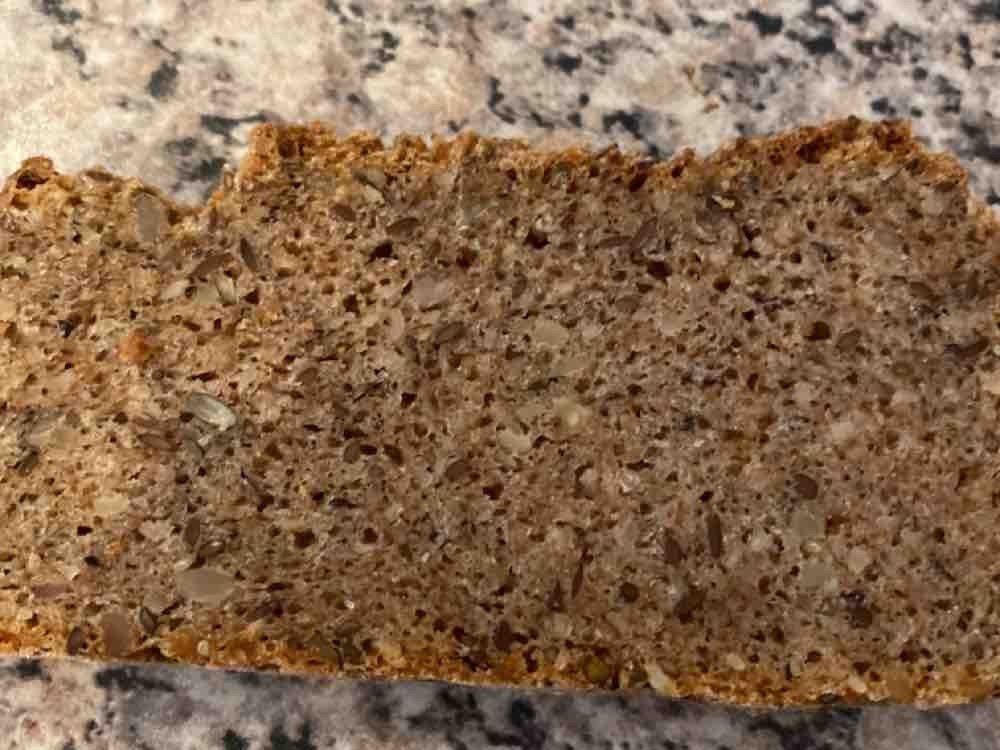 Dinkel Buttermilch Brot von auroranuklearis | Hochgeladen von: auroranuklearis