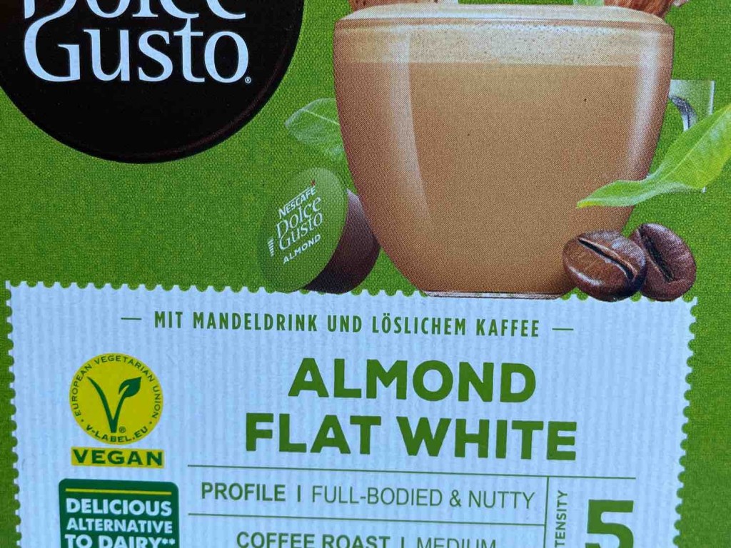 Nescafé Almond Flat White von Juliegoesfit | Hochgeladen von: Juliegoesfit