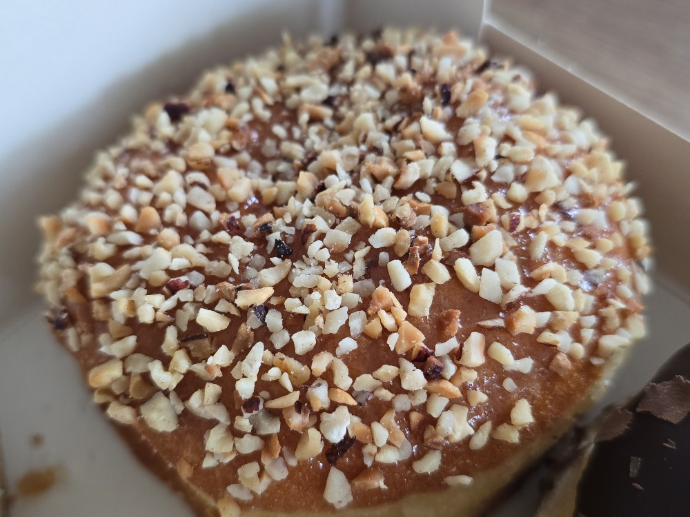 Hochgeladen von: Feescherata