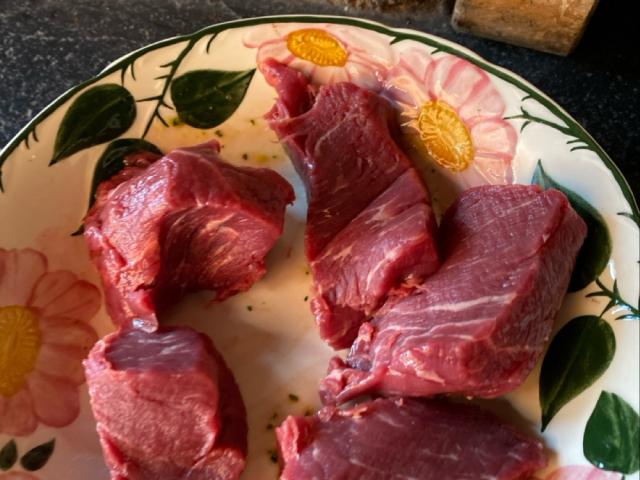 Rindslungenbraten von DomD | Hochgeladen von: DomD Rindslungenbraten von DomD | Hochgeladen von: DomD