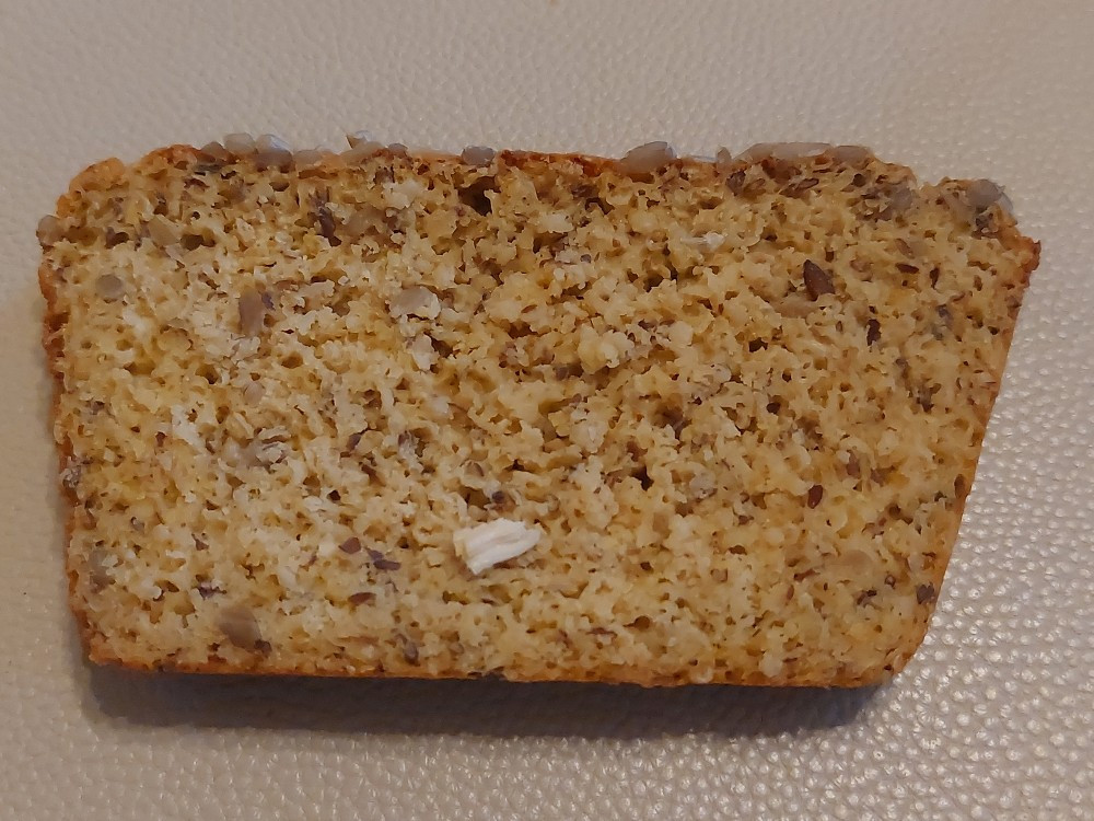 Eiweissbrot selbstgemacht von Nanabellamia | Hochgeladen von: Nanabellamia Eiweissbrot selbstgemacht von Nanabellamia | Hochgeladen von: Nanabellamia