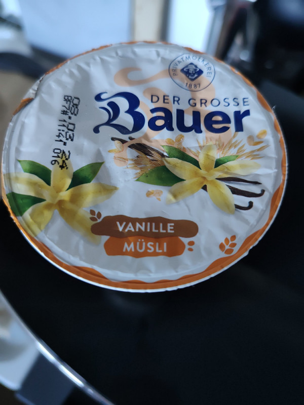 Der große Bauer, Vanille Müsli von MagtheSag | Hochgeladen von: MagtheSag