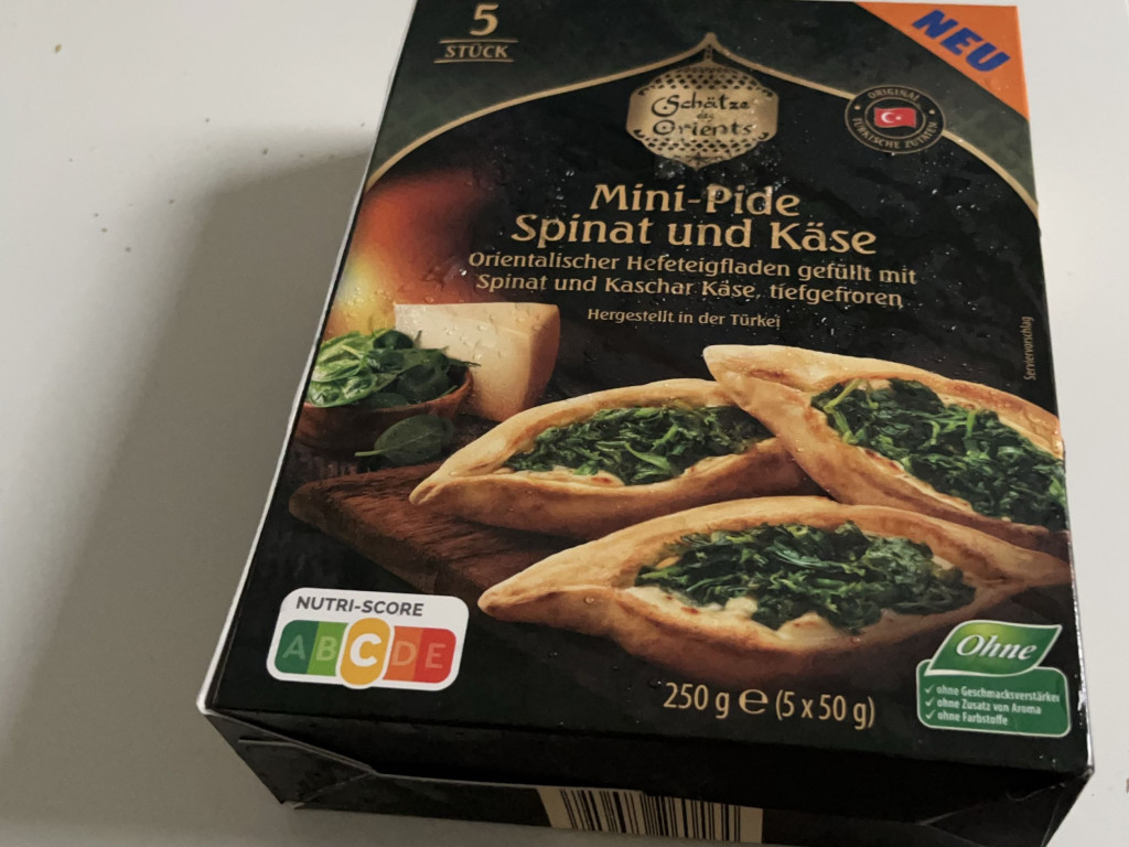 Mini-Pide, Spinat und Käse von Philipp31 | Hochgeladen von: Philipp31 Mini-Pide, Spinat und Käse von Philipp31 | Hochgeladen von: Philipp31
