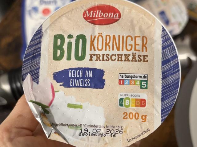 Hochgeladen von: sajuma Hochgeladen von: sajuma