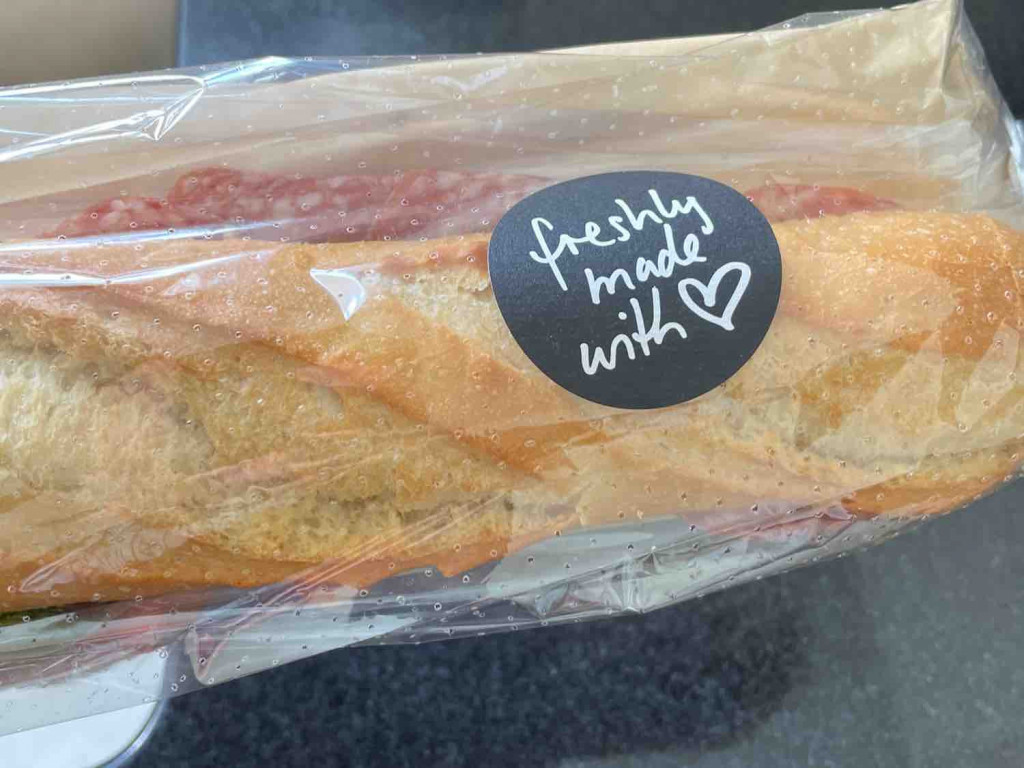 Salami Sandwich, Made with love von Naedl | Hochgeladen von: Naedl