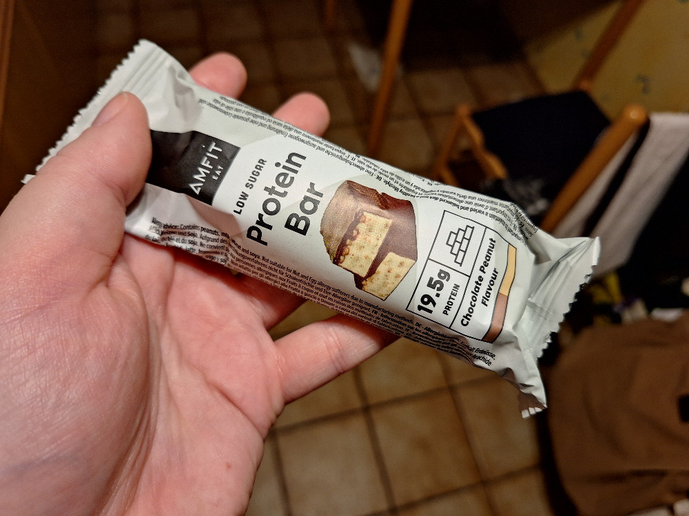 AMFIT  Protein Bar Chocolat Peanut Flavour, low Sugar von fabien | Hochgeladen von: fabiennekampmann195
