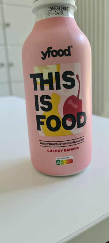 This is food Cherry Banana von ElaEla89 | Hochgeladen von: ElaEla89
