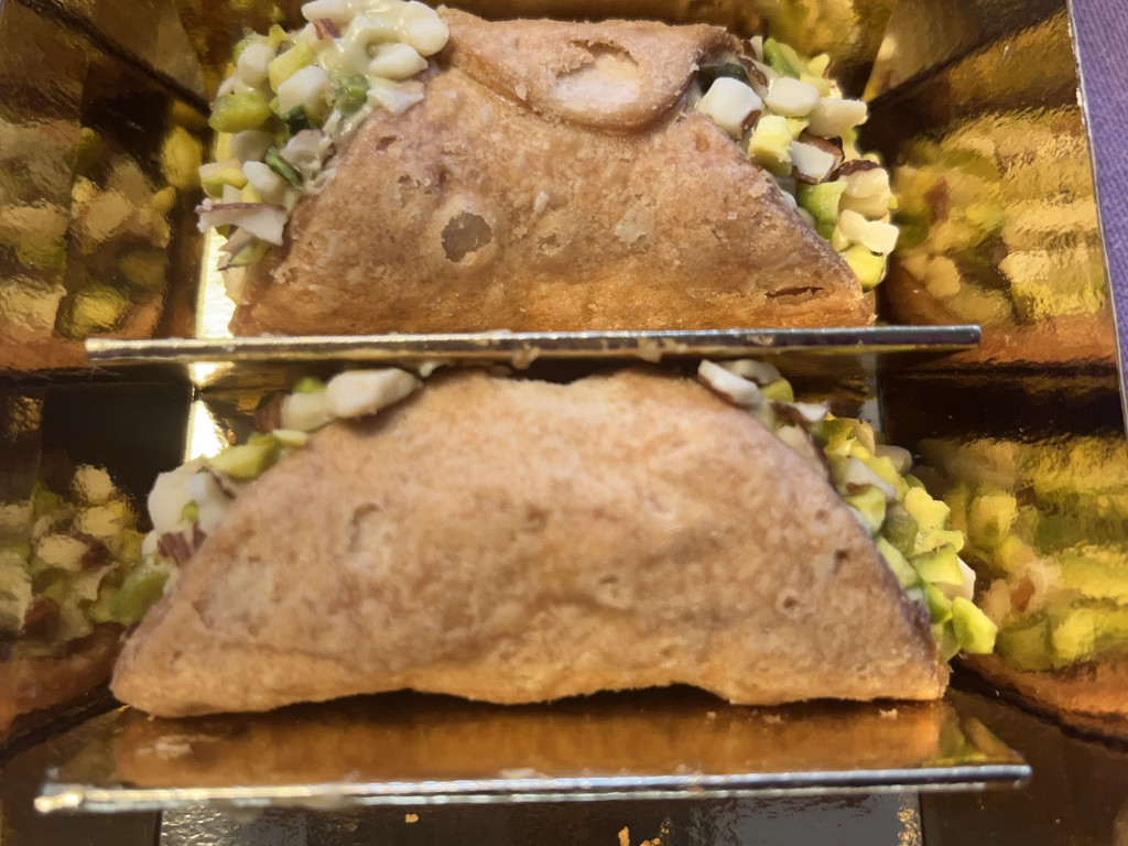 Hochgeladen von: AdrianaP