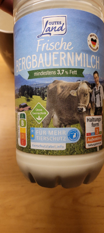 Frische Bergbauernmilch von MessiSchniggels | Hochgeladen von: MessiSchniggels