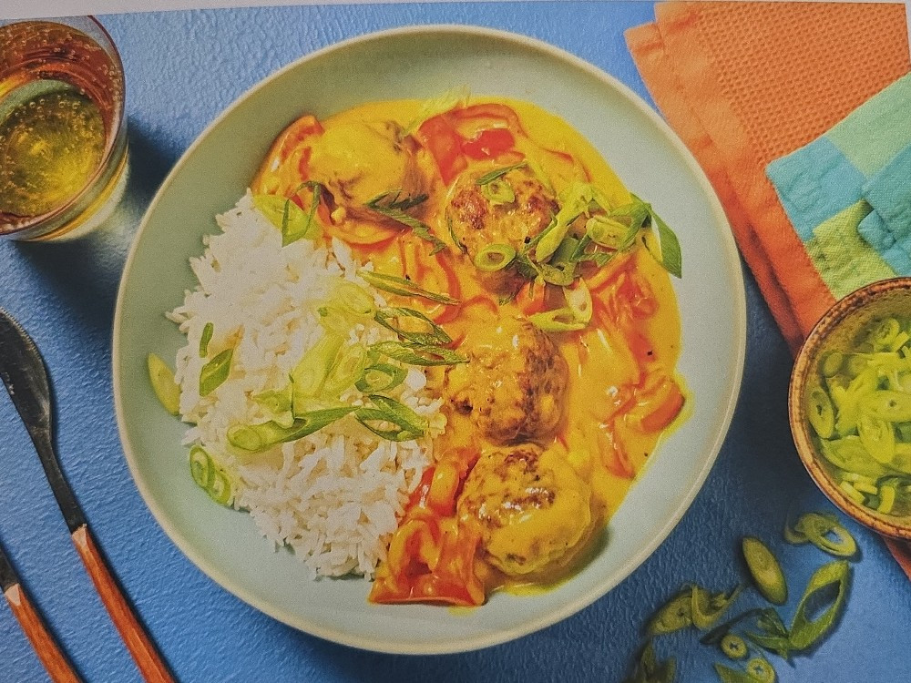Cremige Curry-Hackbällchen von DeOldWoman | Hochgeladen von: DeOldWoman Cremige Curry-Hackbällchen von DeOldWoman | Hochgeladen von: DeOldWoman