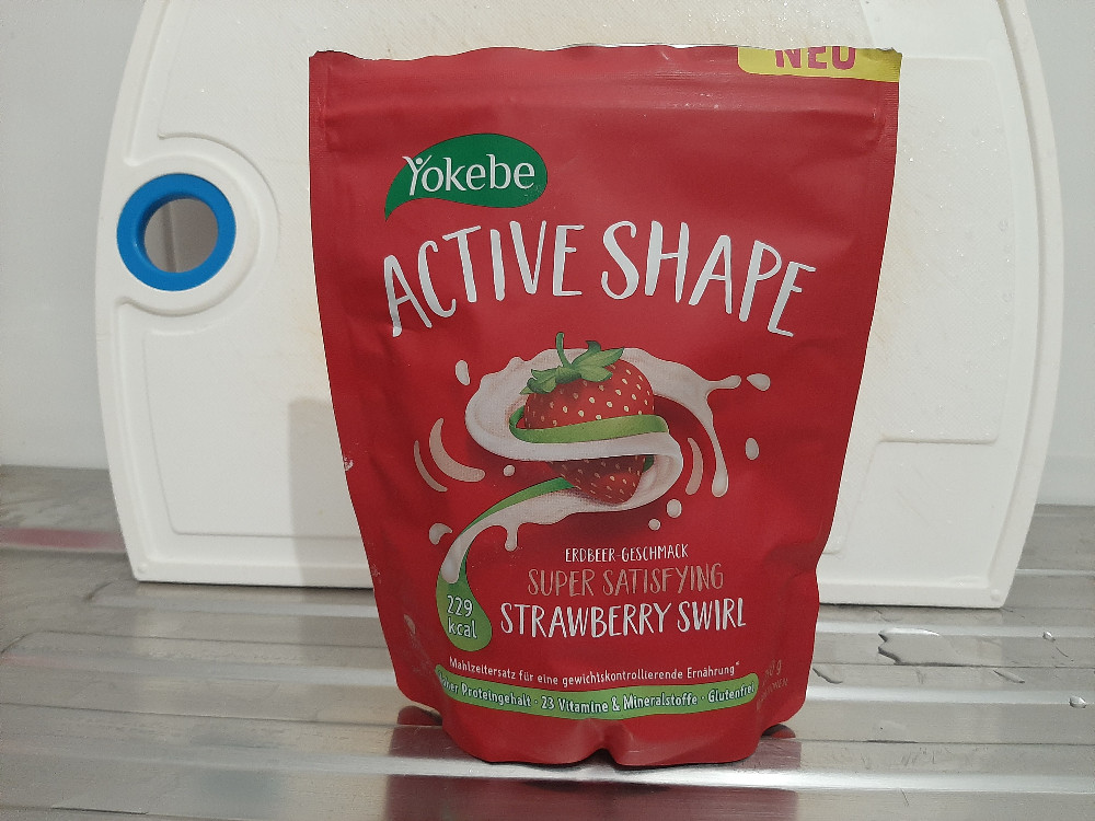Yokebe Active Shape Strawberry Swirl, mit 300 ml Milch 1,5% von  | Hochgeladen von: menuthis