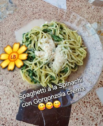 Hochgeladen von: Muckelchen2407