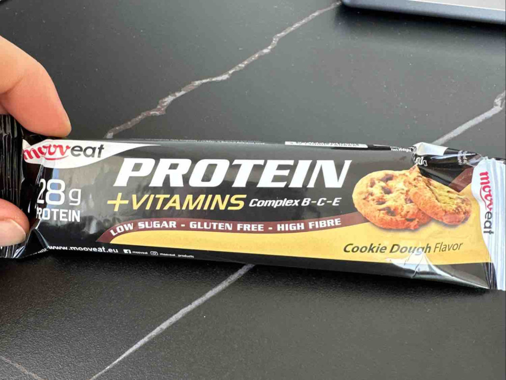 Protein Bar, + Vitamins Cookie Dough by adhdkevin | Hochgeladen von: adhdkevin