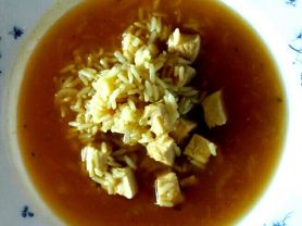 Zwiebelsuppe für Genießer mit Thymian verfeinert | Hochgeladen von: frankwilfried