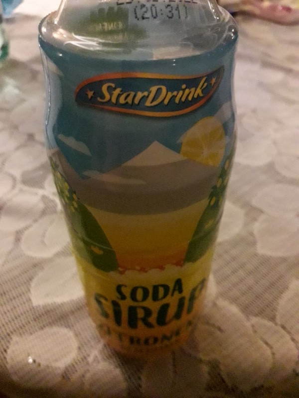 Soda Sirup Zitronengeschmack, kalorienarm von Plunk | Hochgeladen von: Plunk