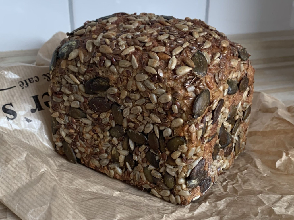 Hochgeladen von: evlnkq