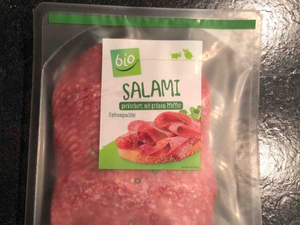 Salami Bio, geräuchert, mit grünem Pfeffer von BadWolf1986 | Hochgeladen von: BadWolf1986