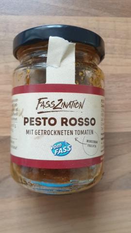 pesto rosso, Mit getrockneten Tomaten von saemik622 | Hochgeladen von: saemik622