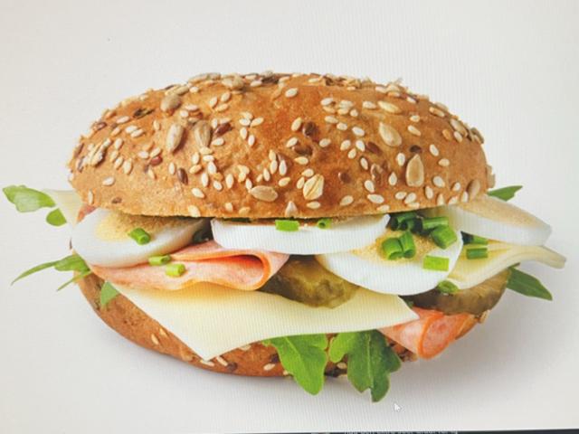 Hochgeladen von: Slobo1